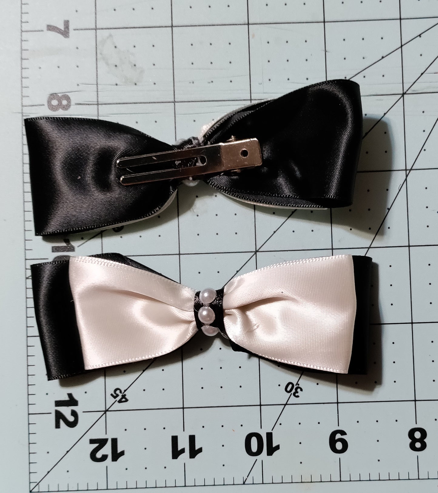 Black and White Hair Bow