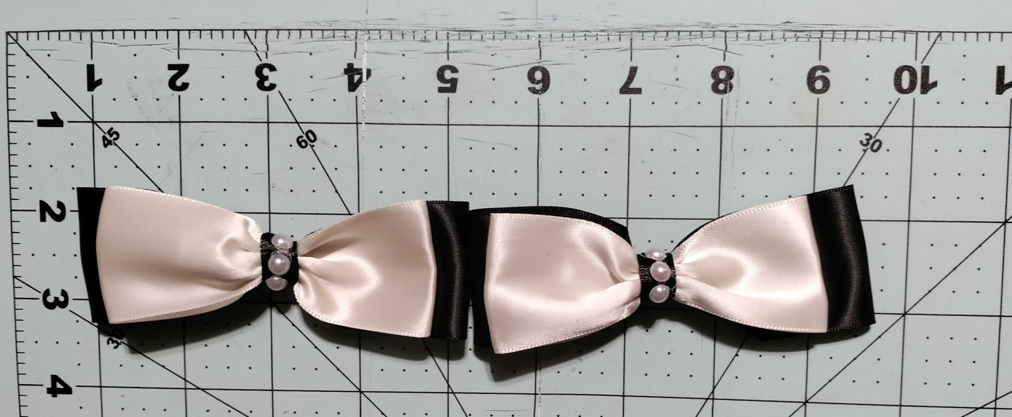 Black and White Hair Bow