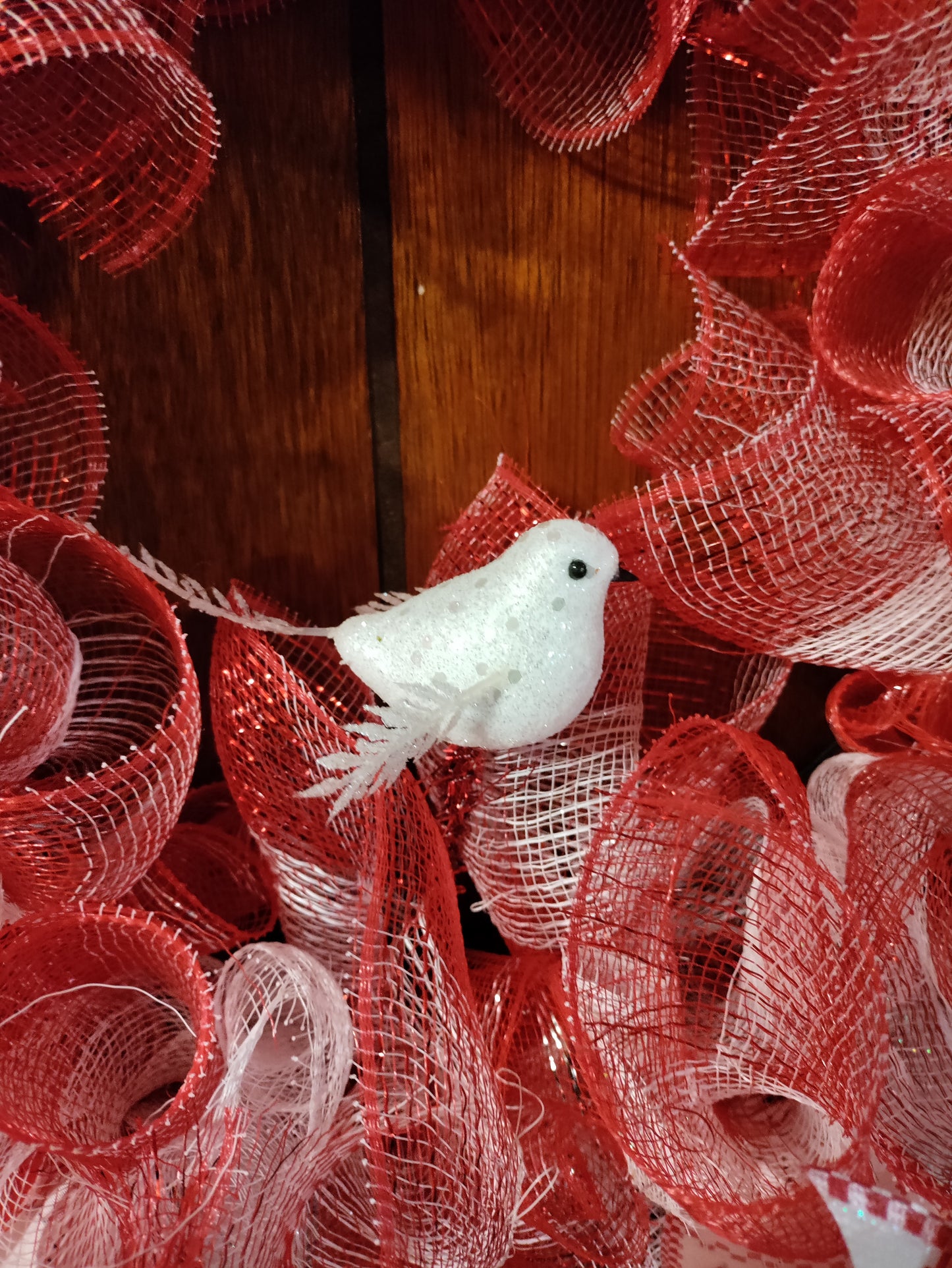 Red and White Christmas Wreath