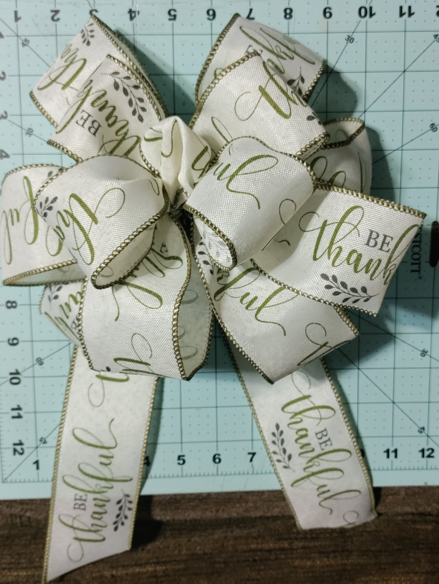 Wired Olive Green and Cream Be Thankful Bow