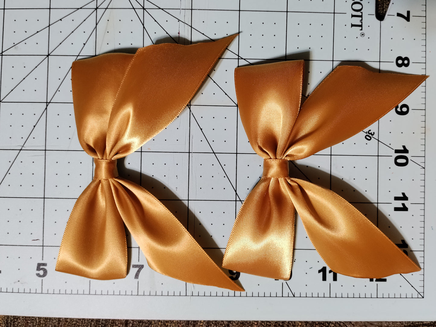 Gold Hair Bow with Tail