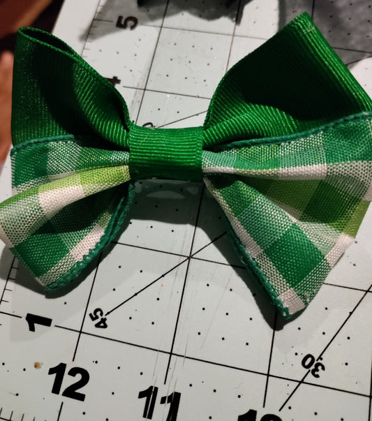 Green and White Plaid Hair Bow