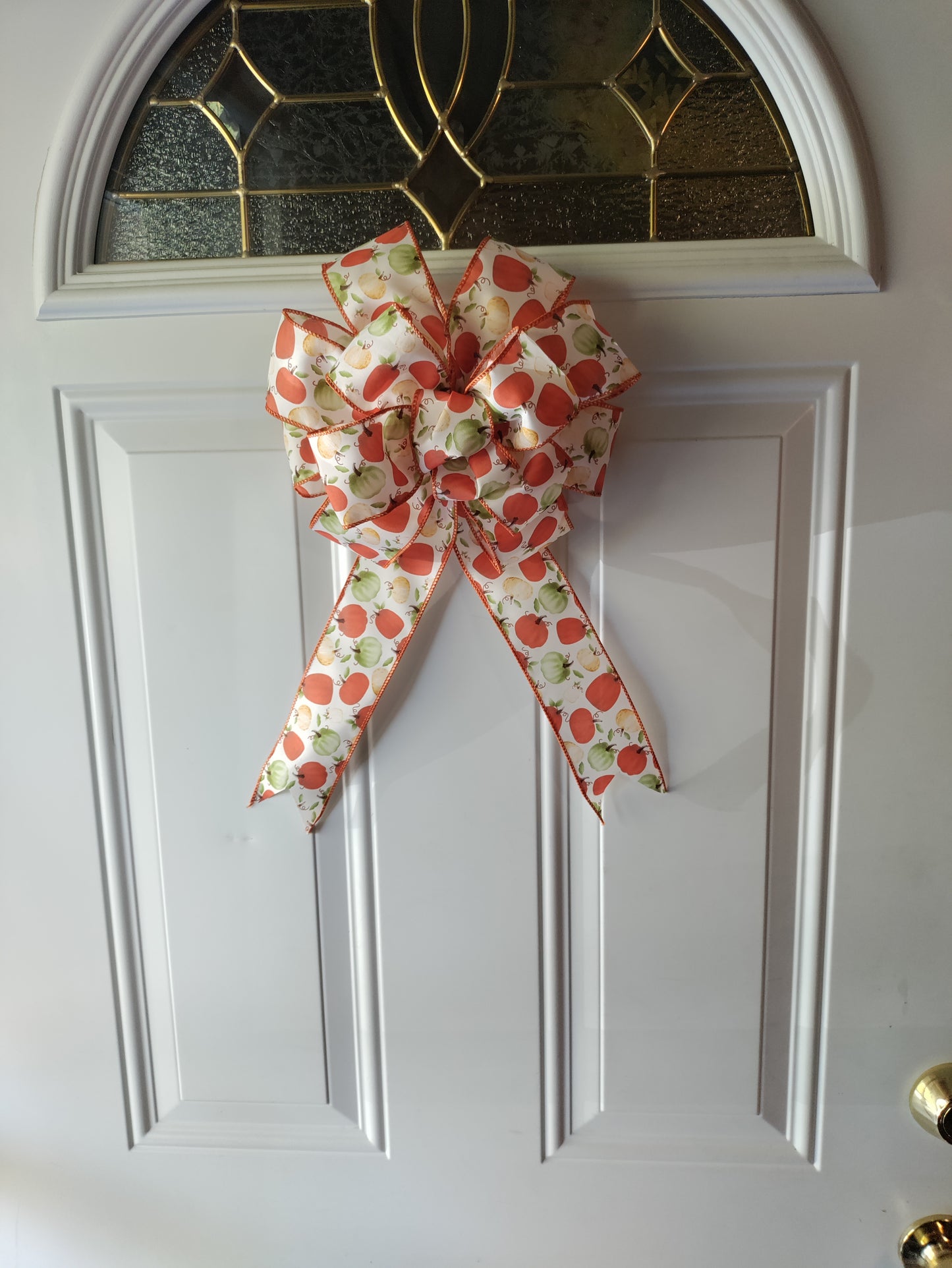 Wired Pumpkins Bow with Tail